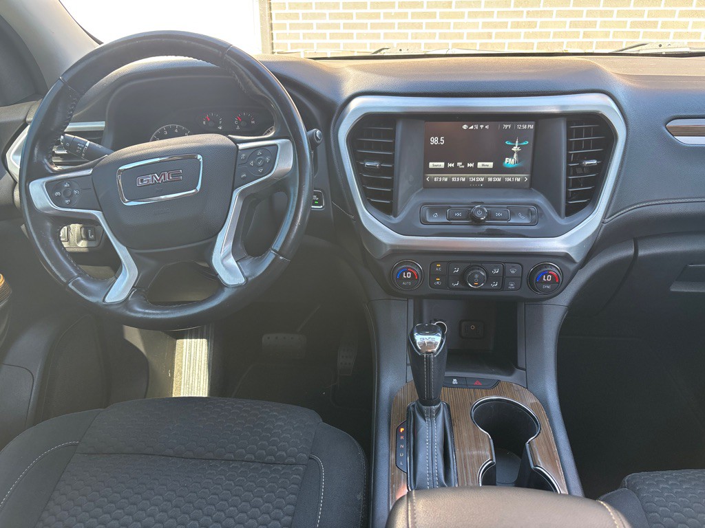 2019 GMC Acadia Image 10