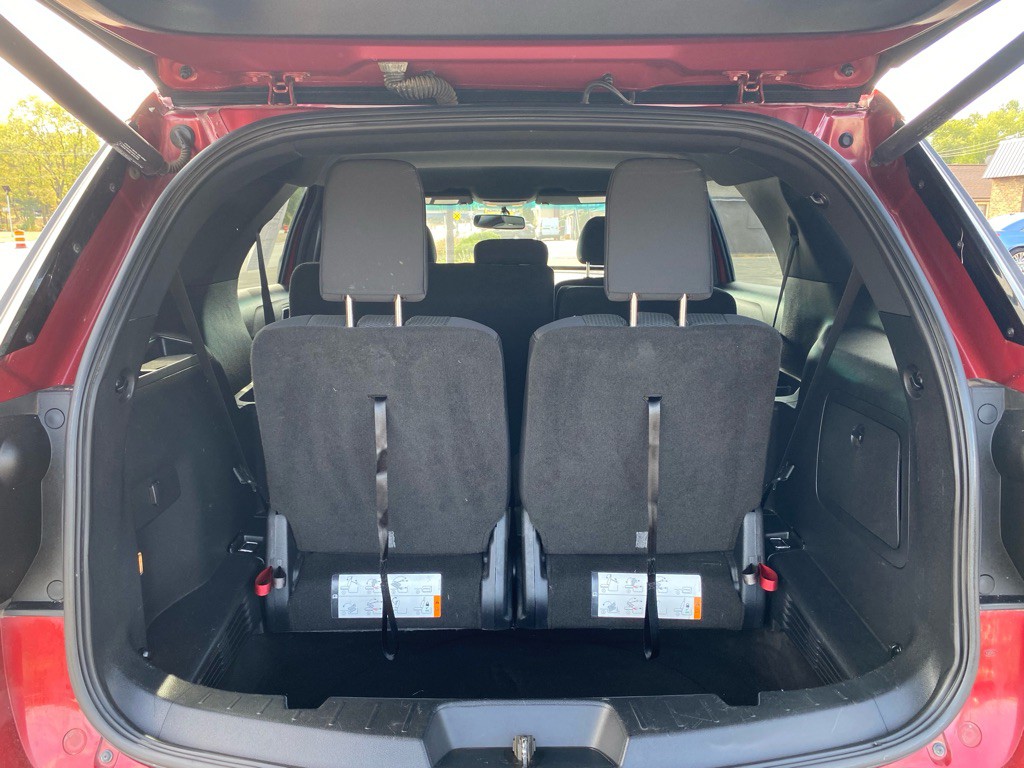 2017 Ford Explorer Image 6