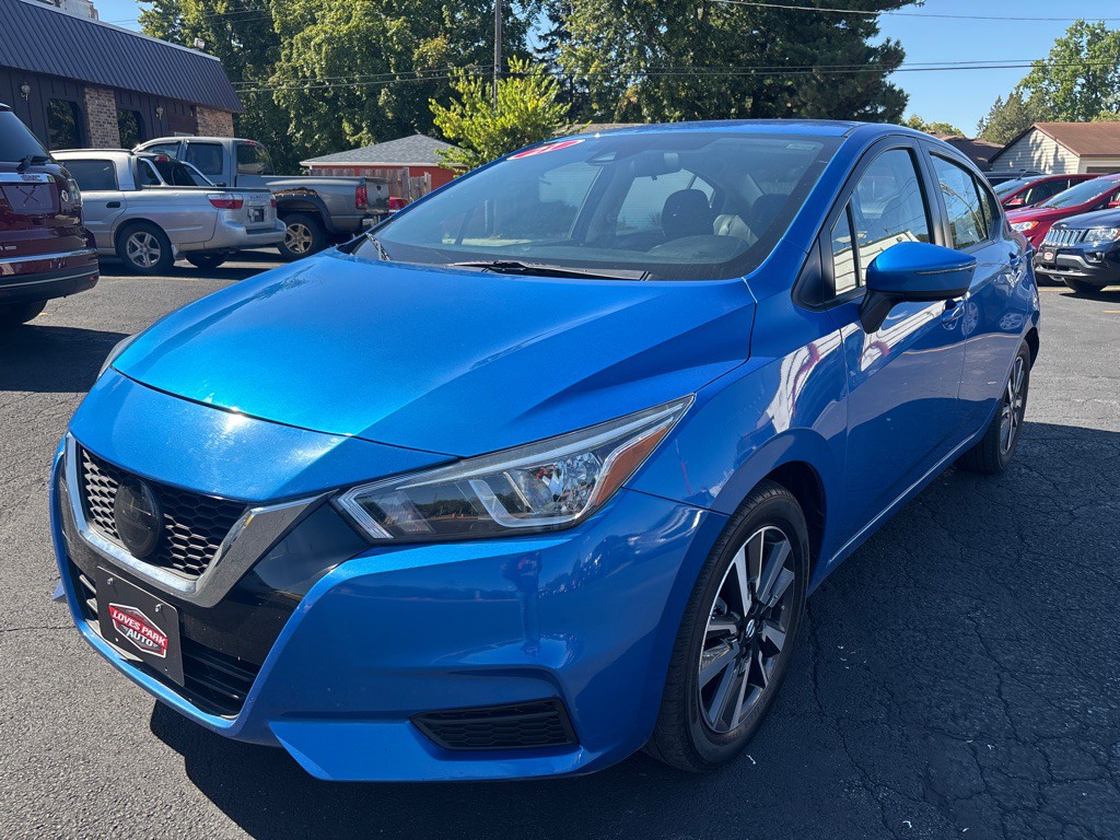 2021 Nissan Versa Image 2