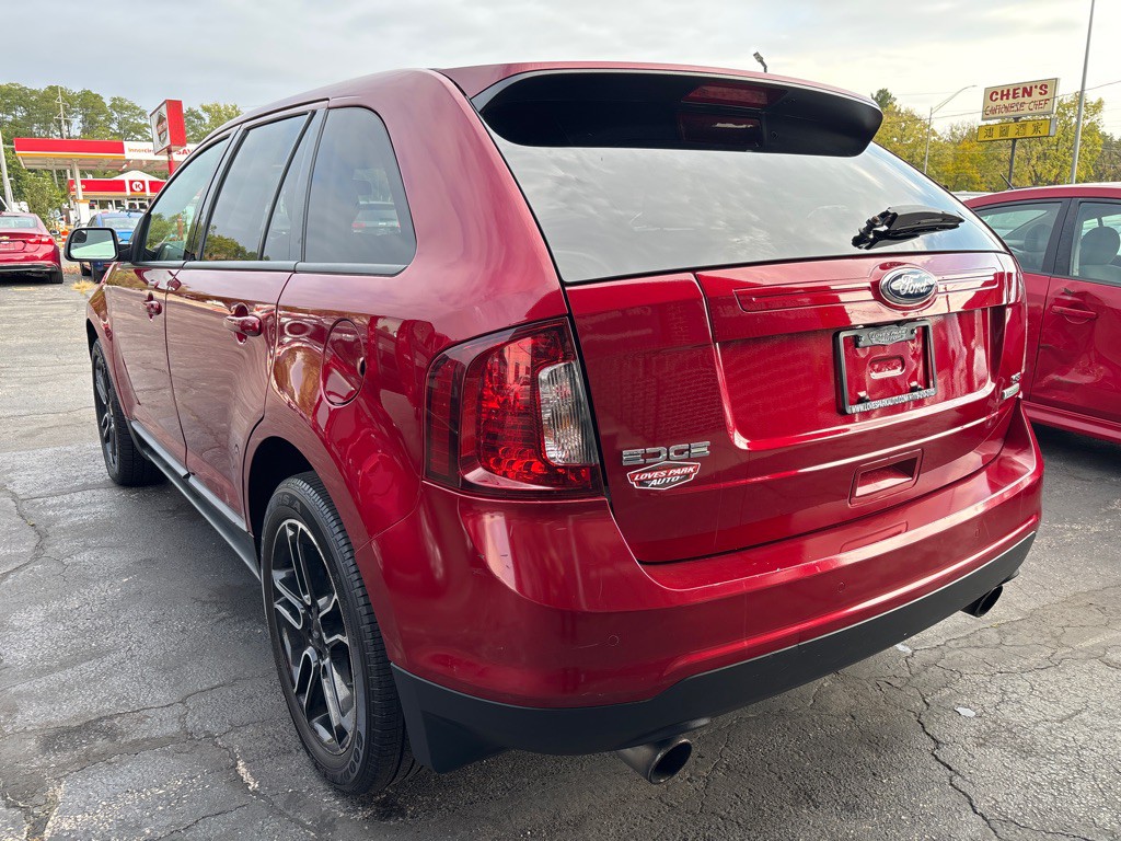 2013 Ford Edge Image 3