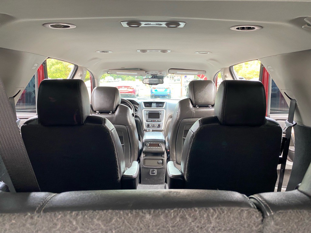 2017 GMC Acadia Image 7