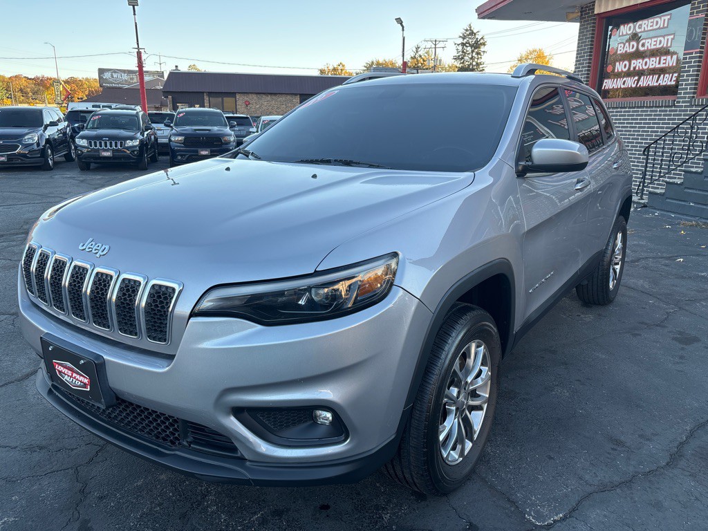 2019 Jeep Cherokee Image 2