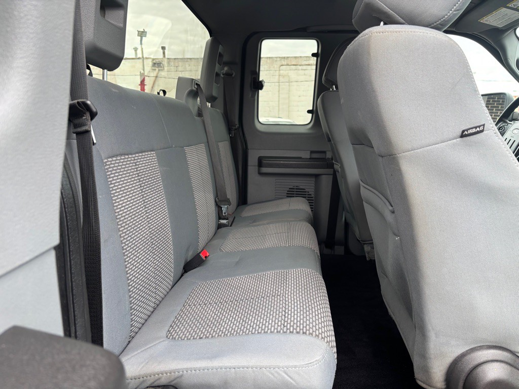 2014 Ford F-250 Image 9