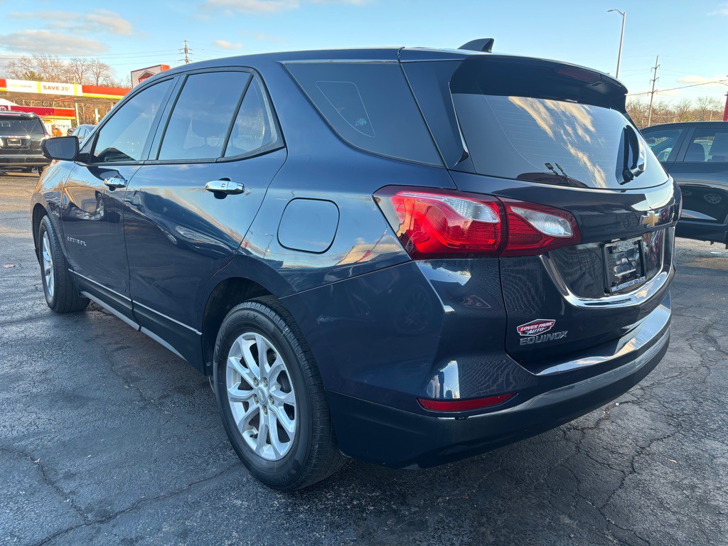 2018 Chevrolet Equinox Image 3