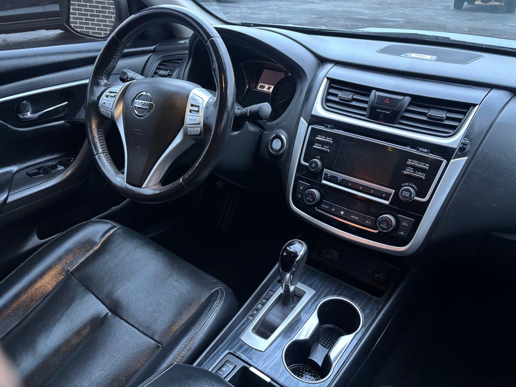 2018 Nissan Altima Image 5