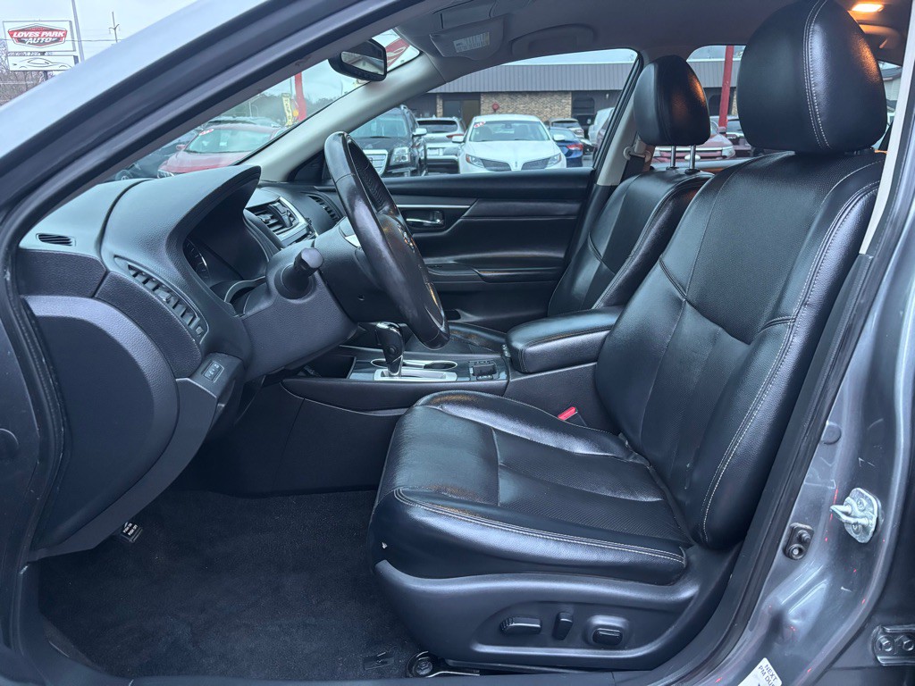 2018 Nissan Altima Image 7