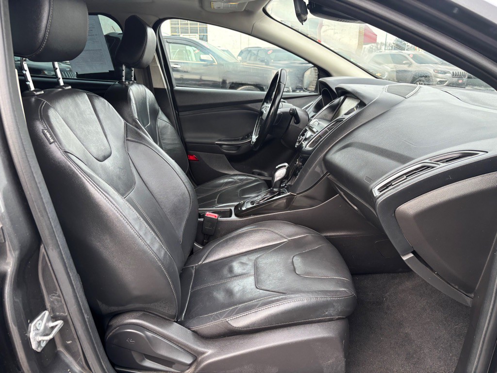 2015 Ford Focus Image 7