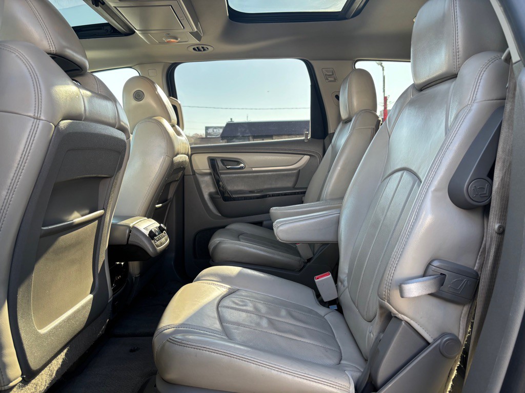 2014 Chevrolet Traverse Image 11