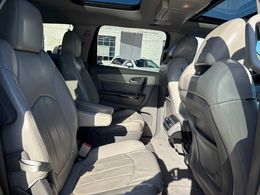 2014 Chevrolet Traverse Image 12