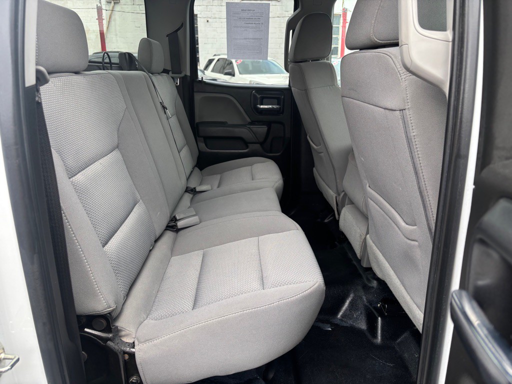 2018 Chevrolet Silverado 1500 Image 9