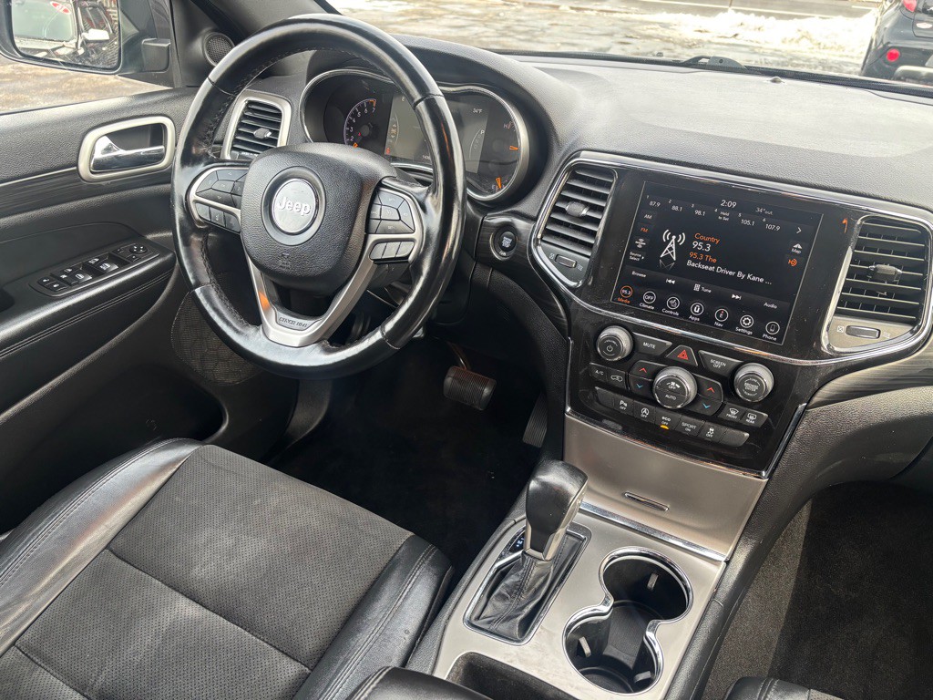 2021 Jeep Grand Cherokee Image 2