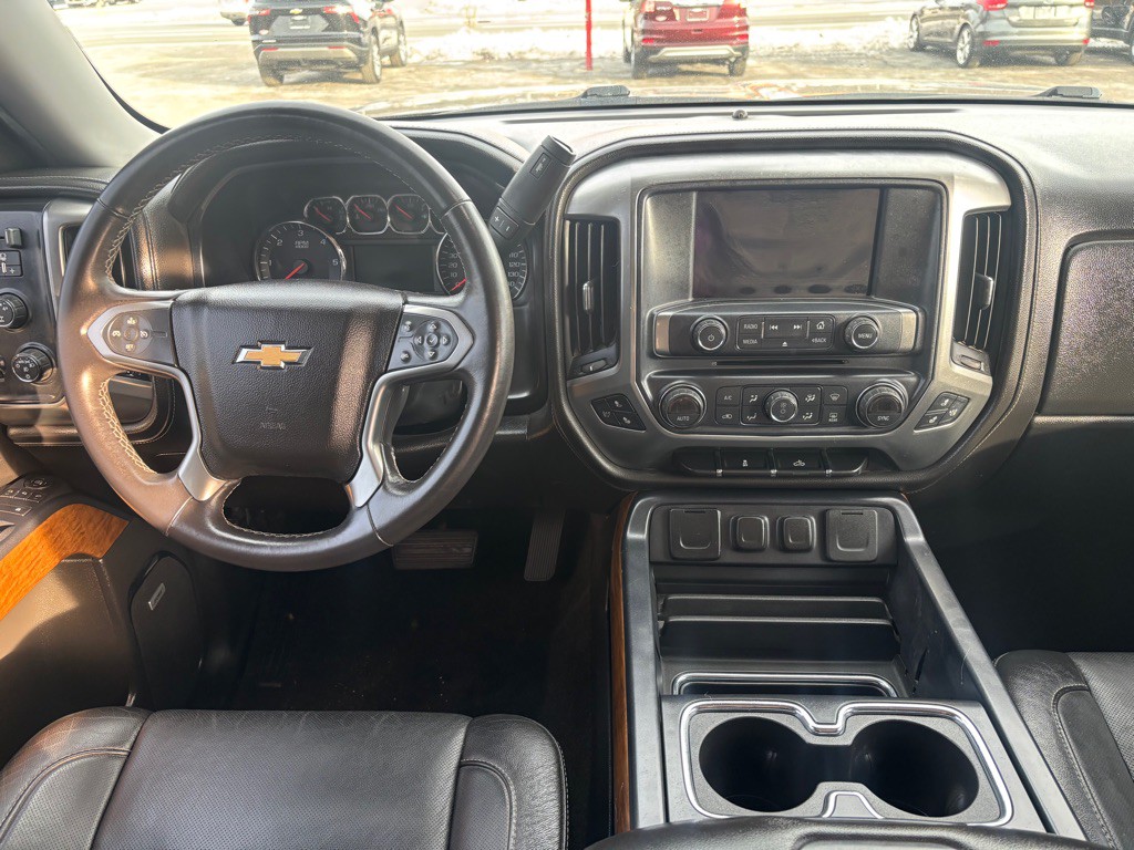 2014 Chevrolet Silverado 1500 Image 2