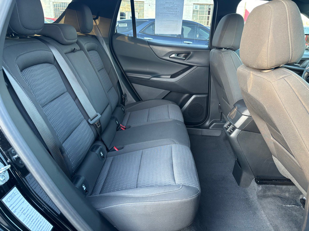 2025 Chevrolet Equinox Image 9