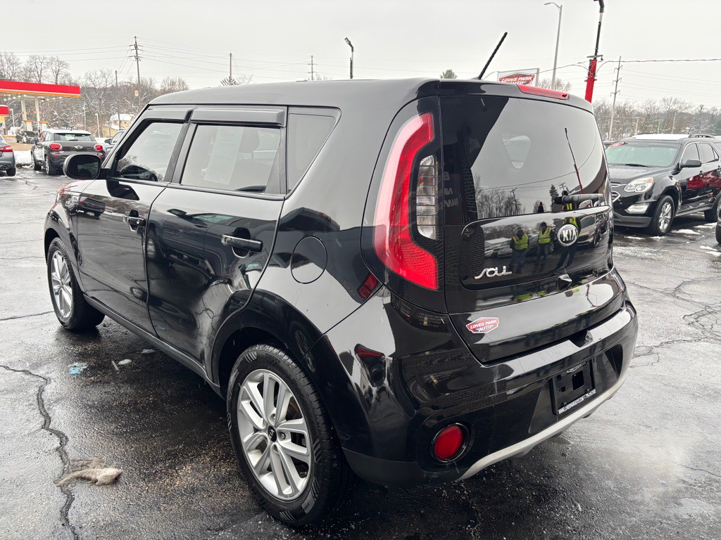 2019 Kia Soul Image 3