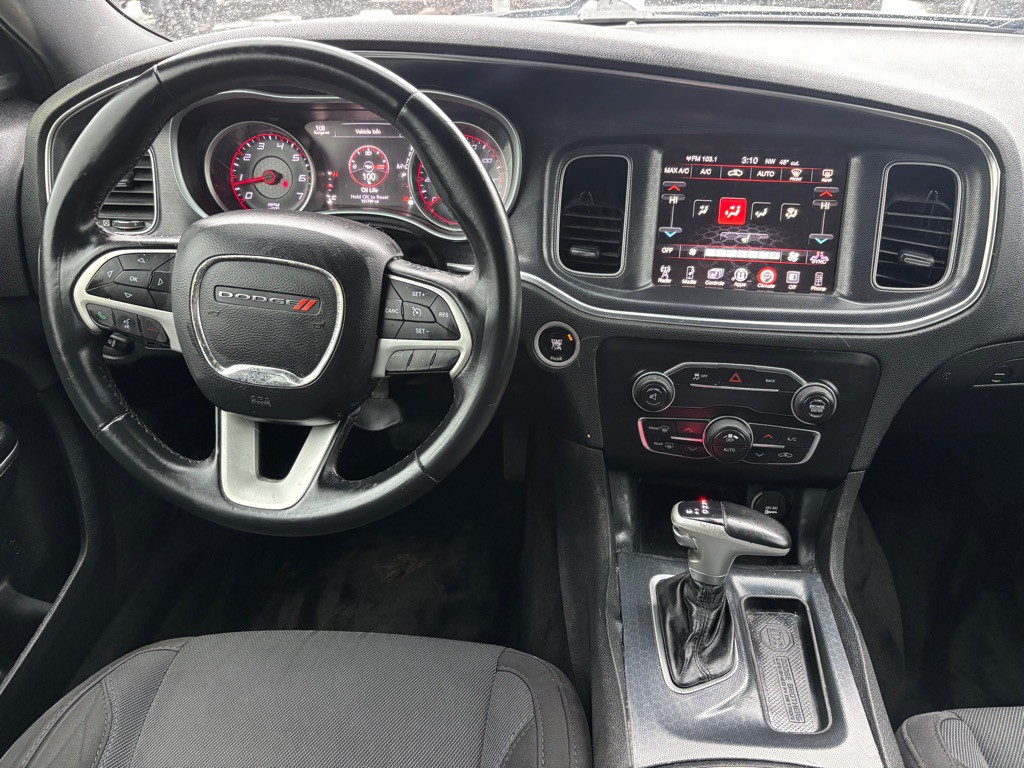 2015 Dodge Charger Image 2