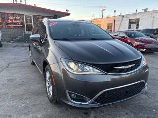 Image for 2017 Chrysler Pacifica Limited ID: 7129408