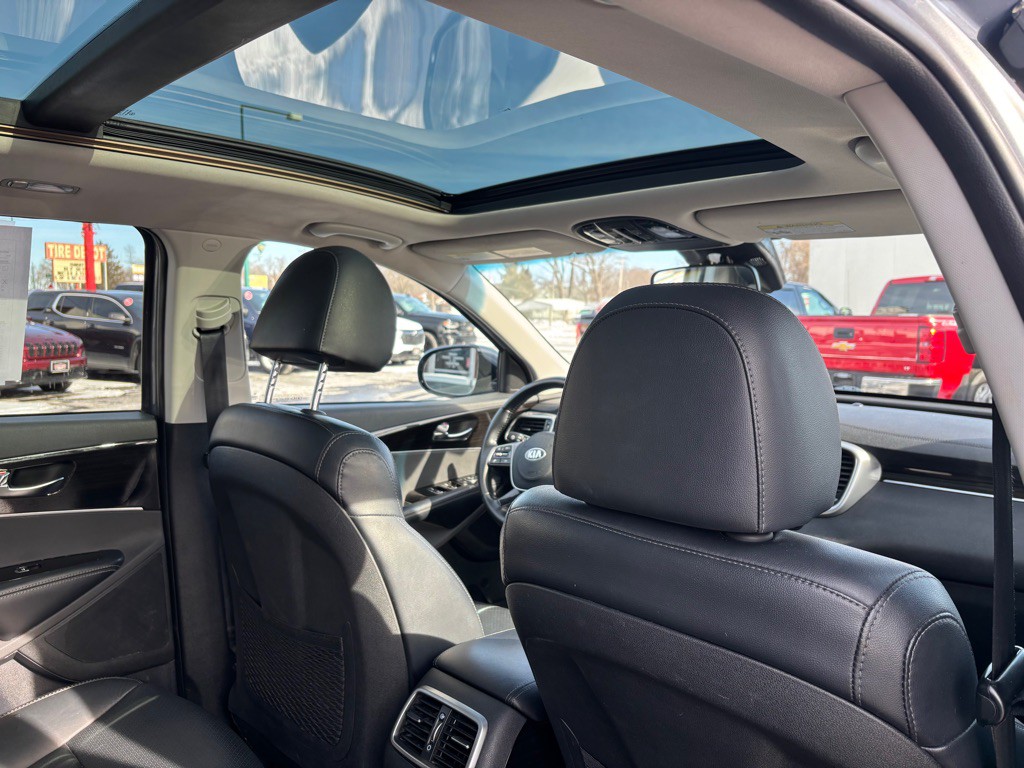 2020 Kia Sorento Image 8