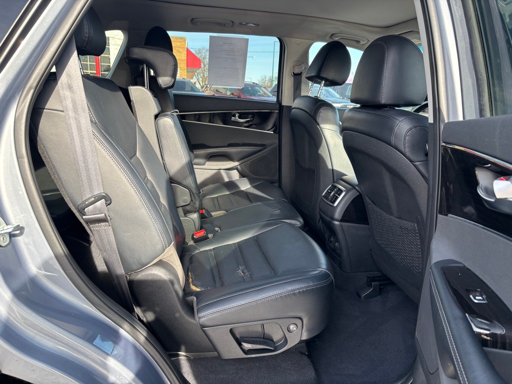 2020 Kia Sorento Image 12