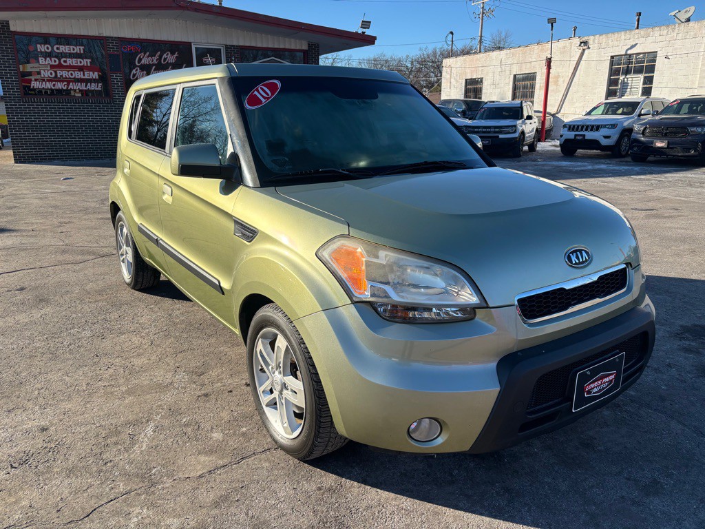 2010 Kia Soul Image 1