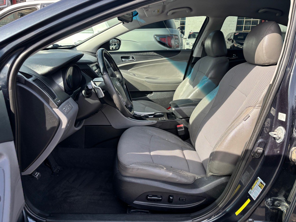 2013 Hyundai Sonata Image 7