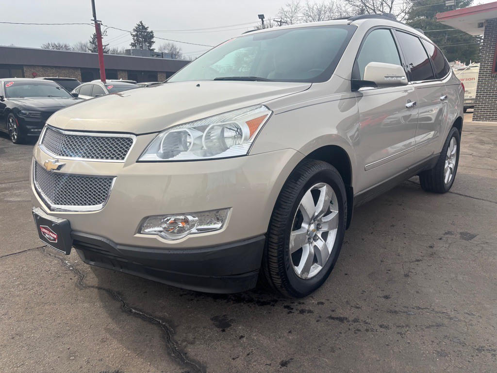 2011 Chevrolet Traverse Image 6