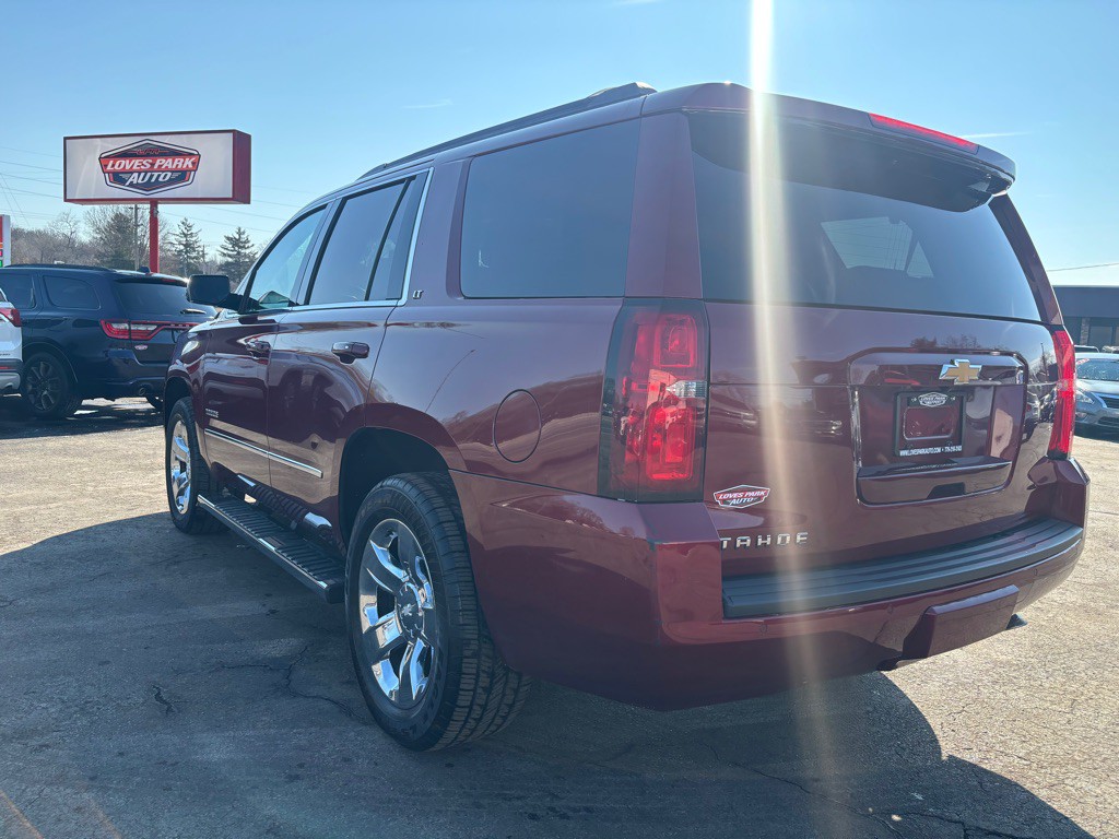 2017 Chevrolet Tahoe Image 4