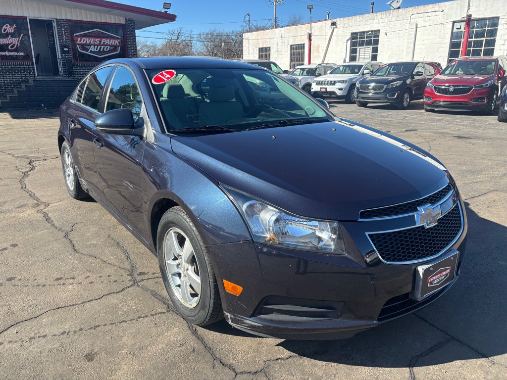 2014 Chevrolet Cruze Image 1