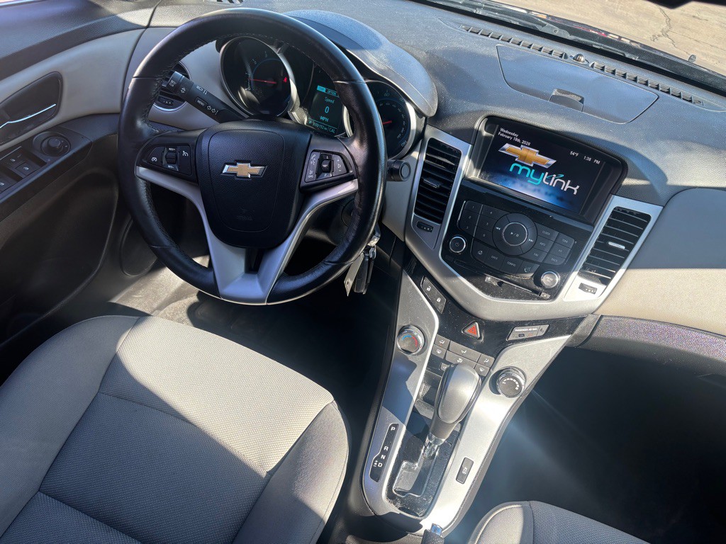2014 Chevrolet Cruze Image 5