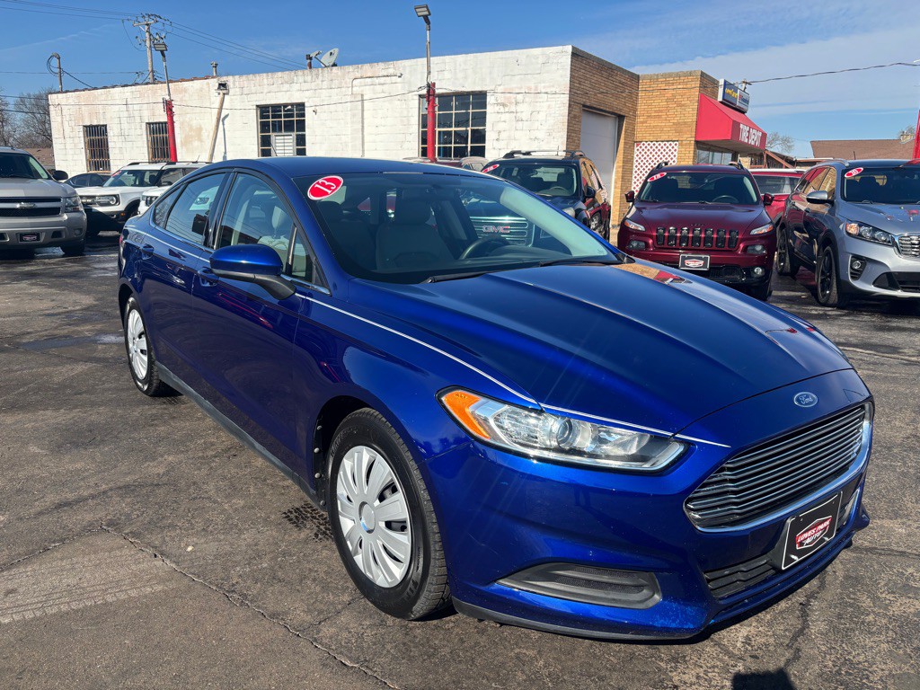 2013 Ford Fusion Image 1