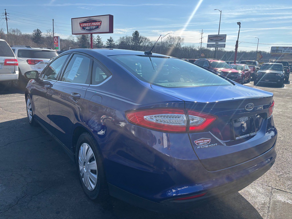 2013 Ford Fusion Image 3