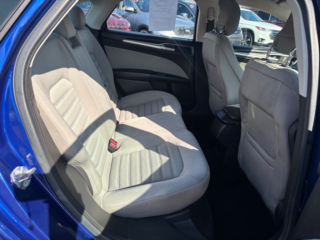 2013 Ford Fusion Image 10