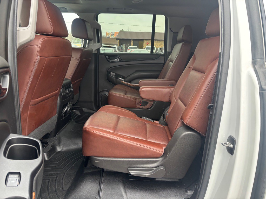 2020 Chevrolet Suburban Image 9