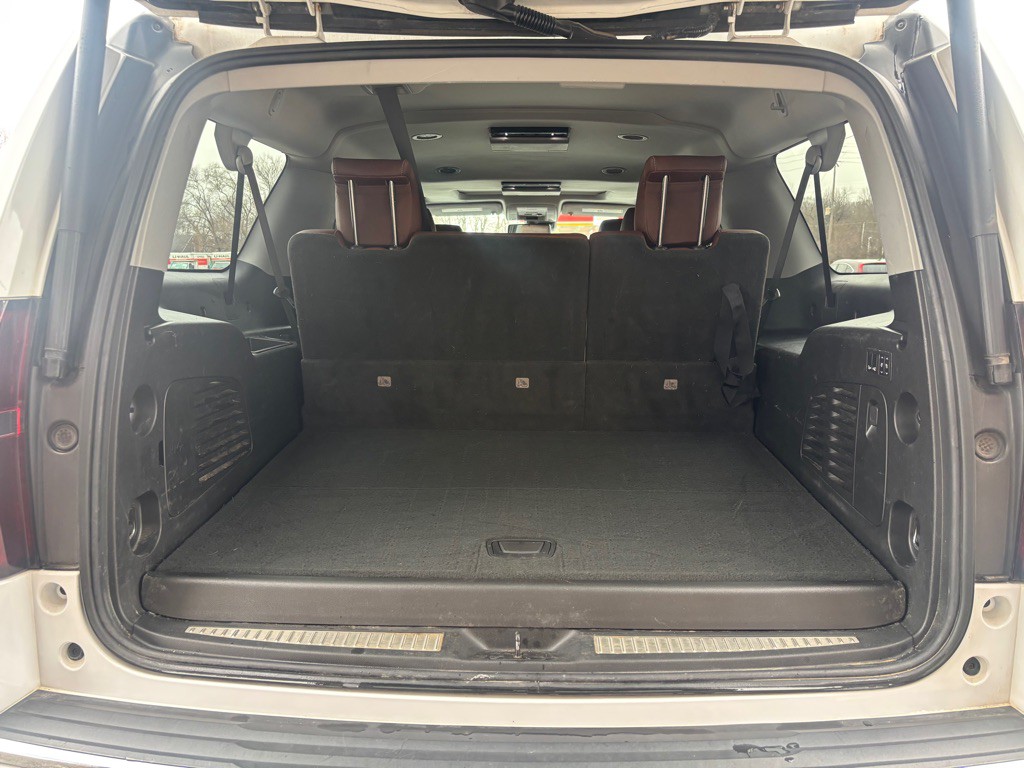 2020 Chevrolet Suburban Image 15