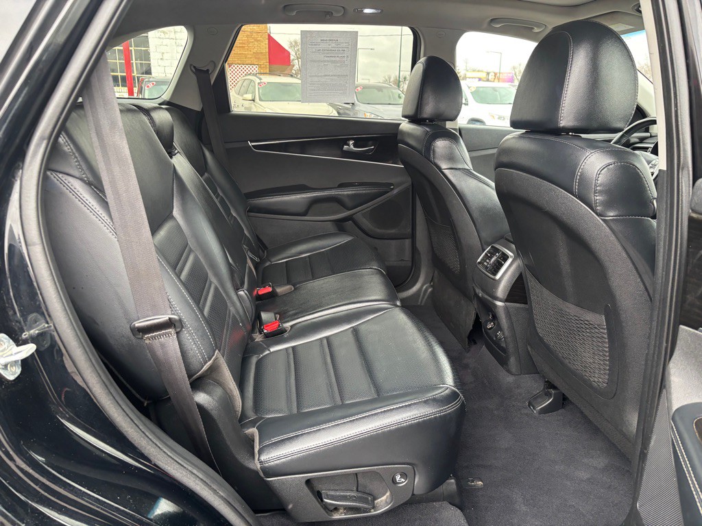 2020 Kia Sorento Image 12