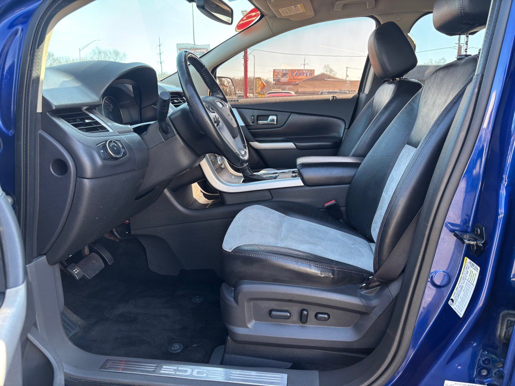 2013 Ford Edge Image 6