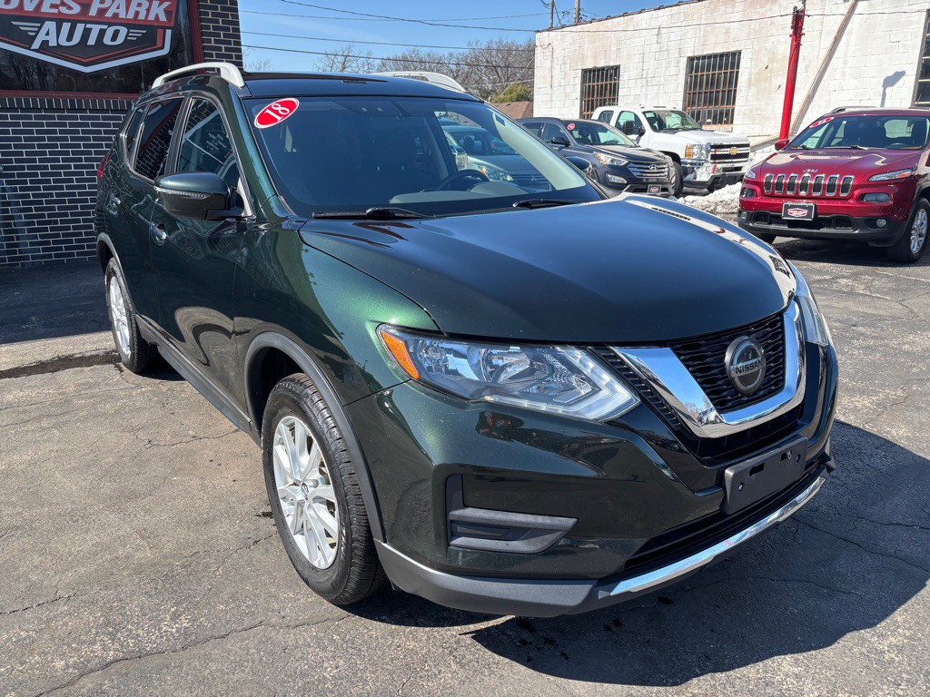 2018 Nissan Rogue Image 1