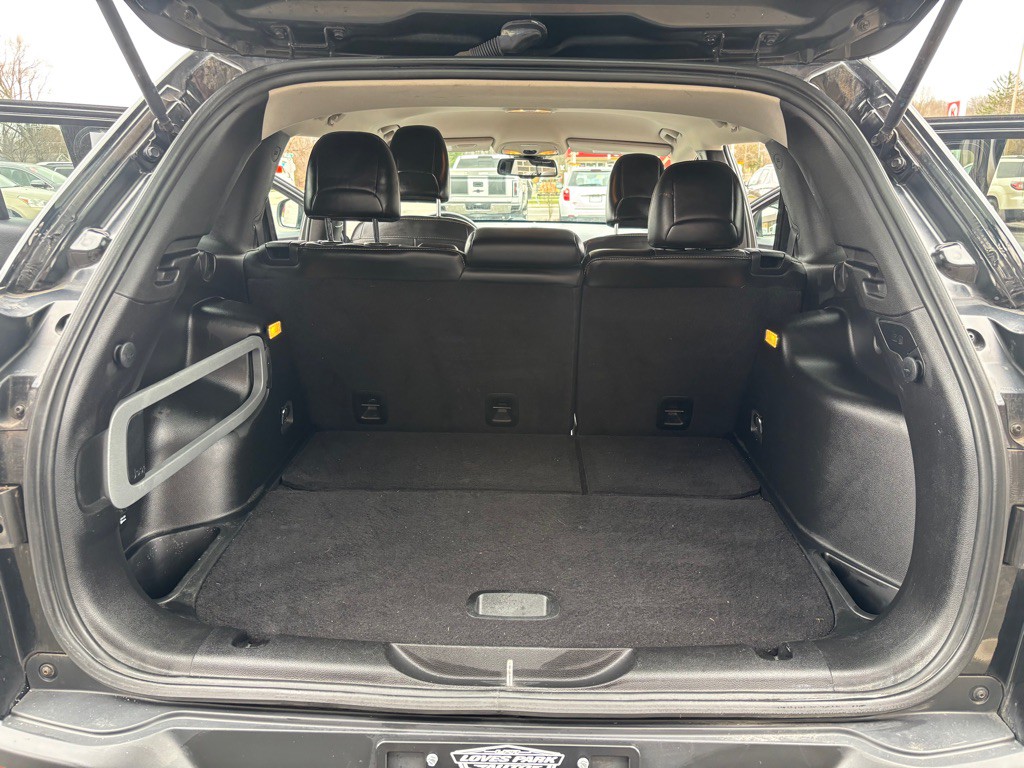 2015 Jeep Cherokee Image 11