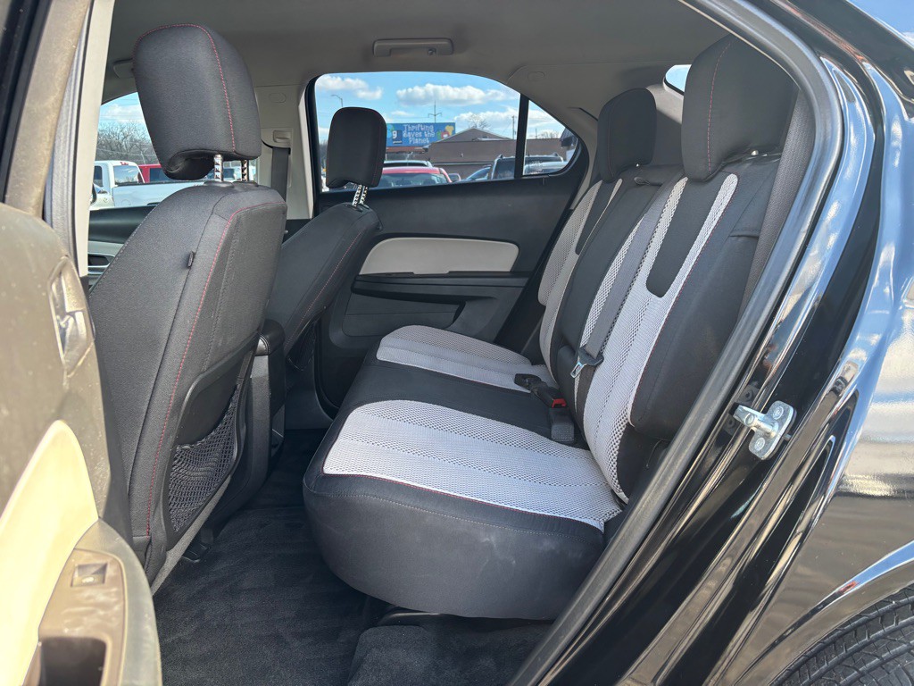 2017 Chevrolet Equinox Image 8