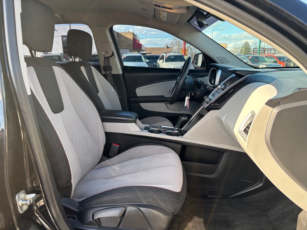 2017 Chevrolet Equinox Image 9