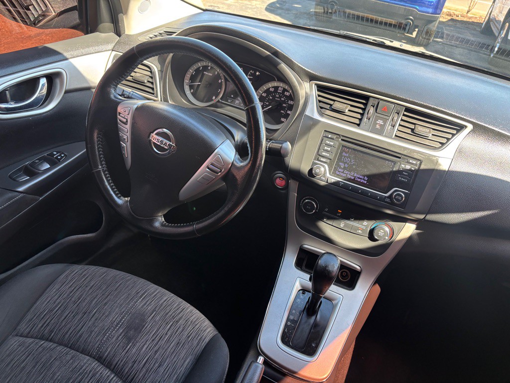 2015 Nissan Sentra Image 5