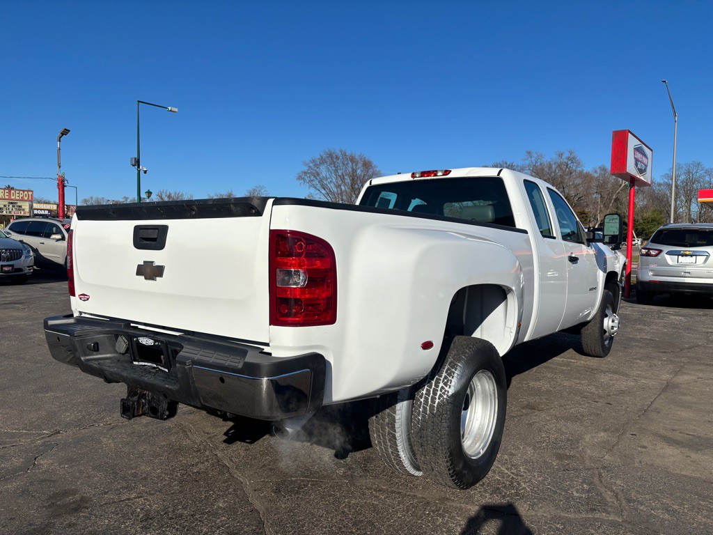 2012 Chevrolet Silverado 1500 Image 4