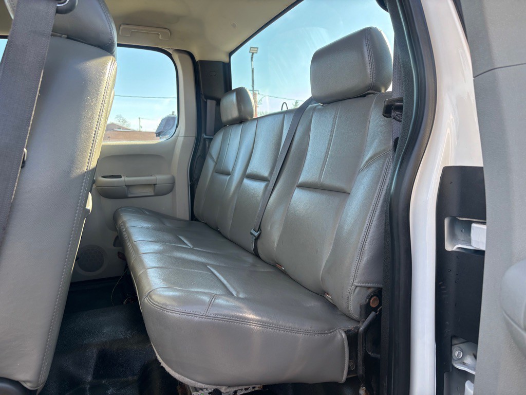 2012 Chevrolet Silverado 1500 Image 8