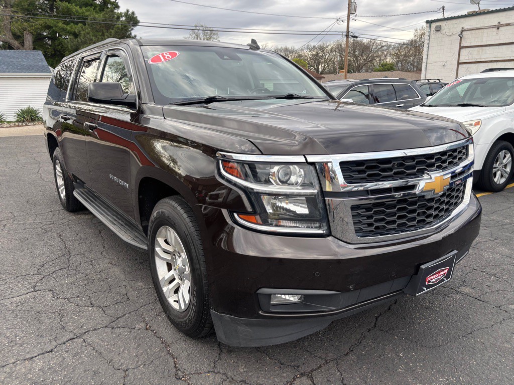 2018 Chevrolet Suburban Image 1
