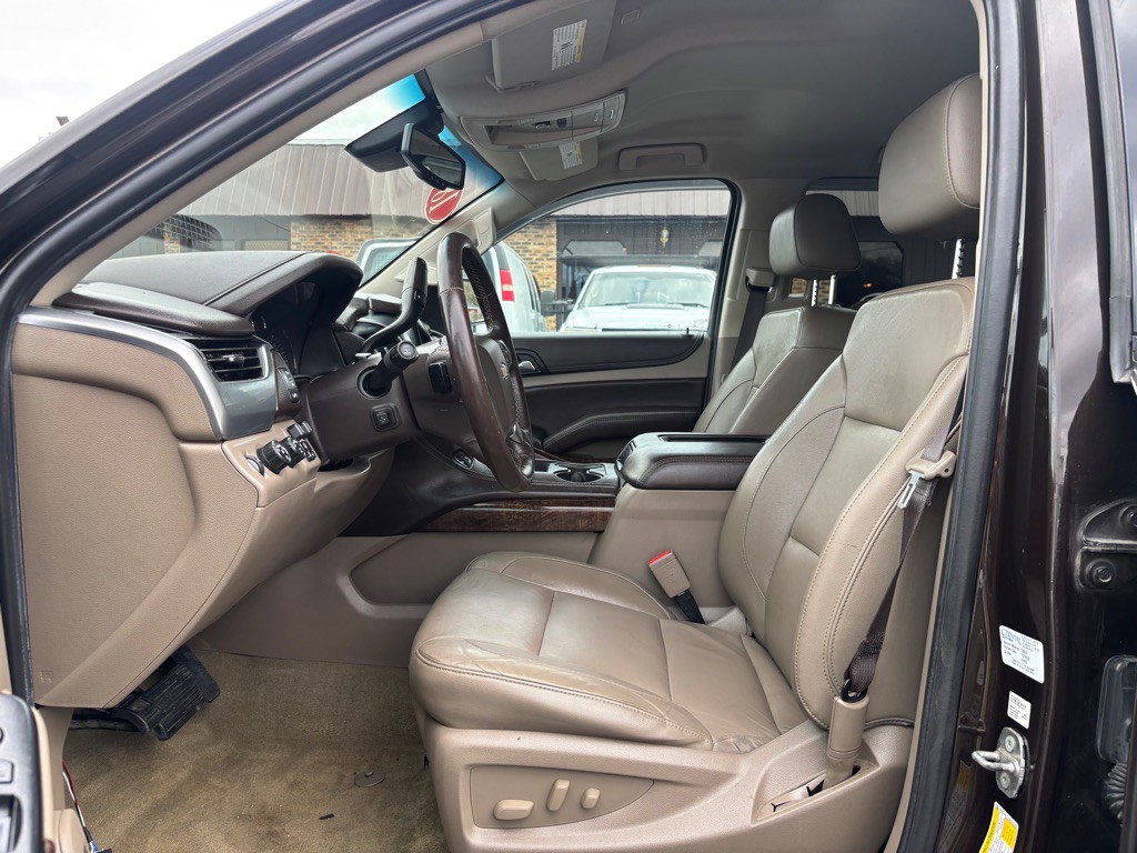 2018 Chevrolet Suburban Image 7