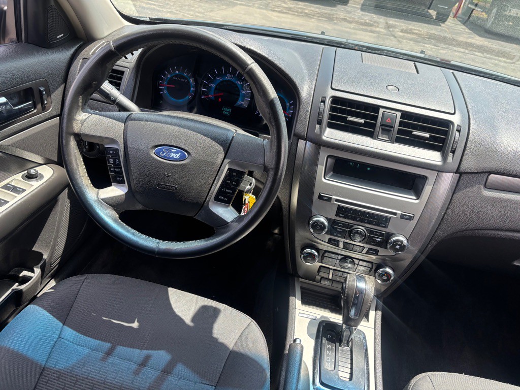 2012 Ford Fusion Image 10