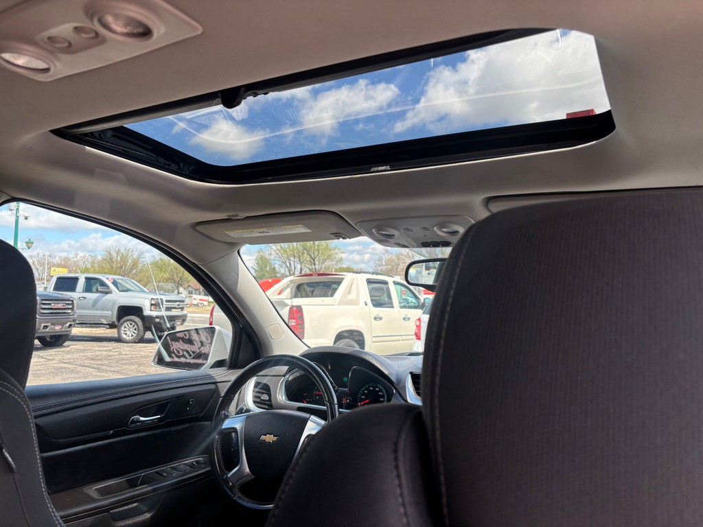 2016 Chevrolet Traverse Image 8