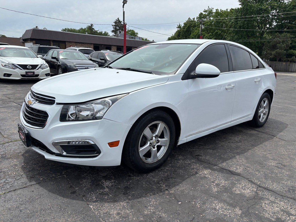 2015 Chevrolet Cruze Image 6