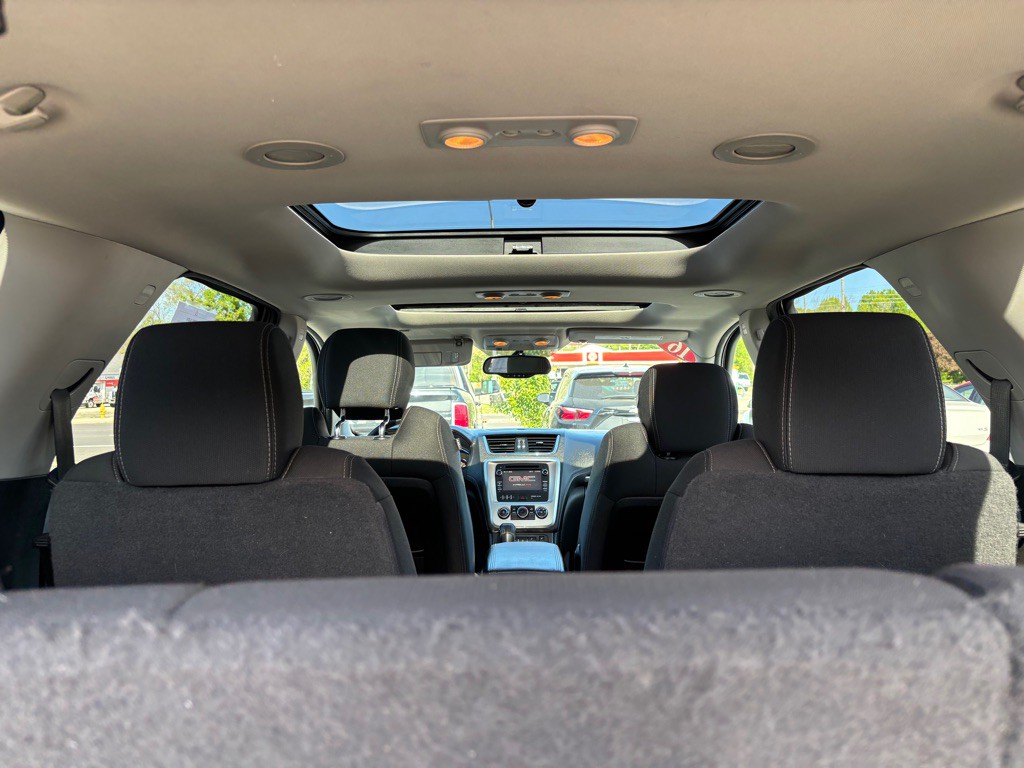 2016 GMC Acadia Image 14