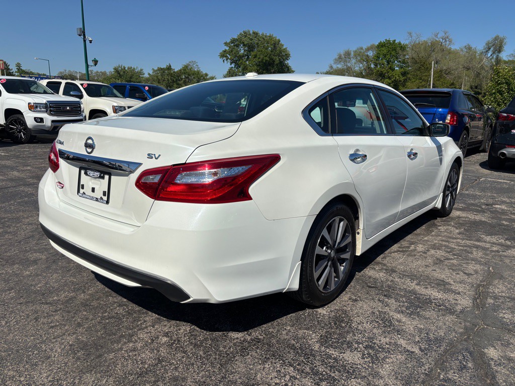 2016 Nissan Altima Image 3