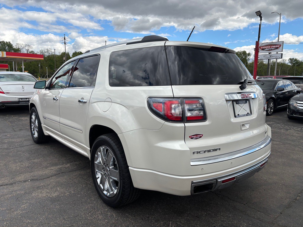 2015 GMC Acadia Image 3